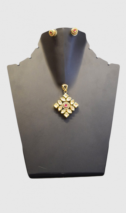 JADAU PENDANT SET