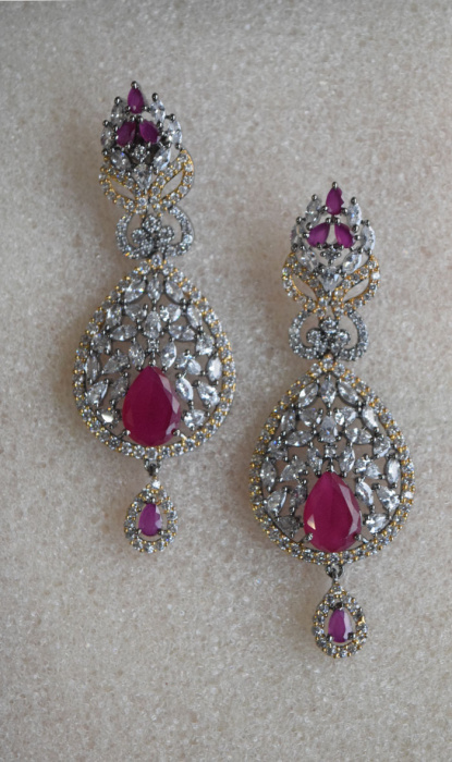 LONG EARRINGS