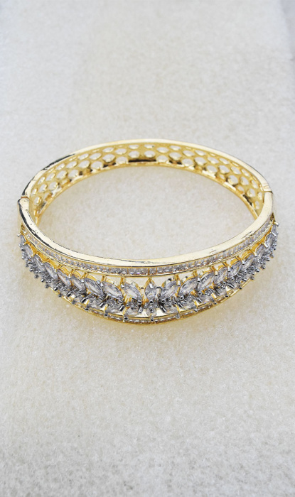 A D BRACELET
