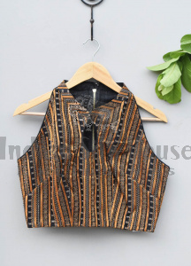 BLACK EMBROIDERY BLOUSE