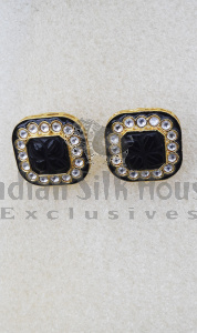 STUD EARRINGS