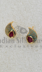SMALL EARRINGS