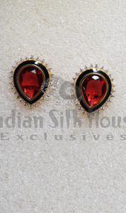 STUD EARRINGS